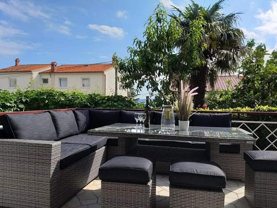 Apartments Adriatic Riviera 茨里克韦尼察 外观 照片
